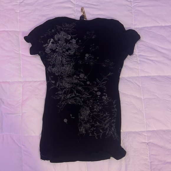 black eyeshadow top, with floral background, glitter stones on front - Picture 2 of 2